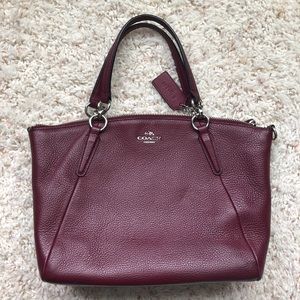 Used Authentic Burgundy Coach Kelsey F36675